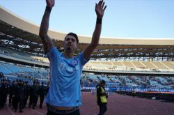 山东男篮训练开放日，今晚队长鼓劲引欢呼，葡超在即，医务组通报恢复 -安博体育