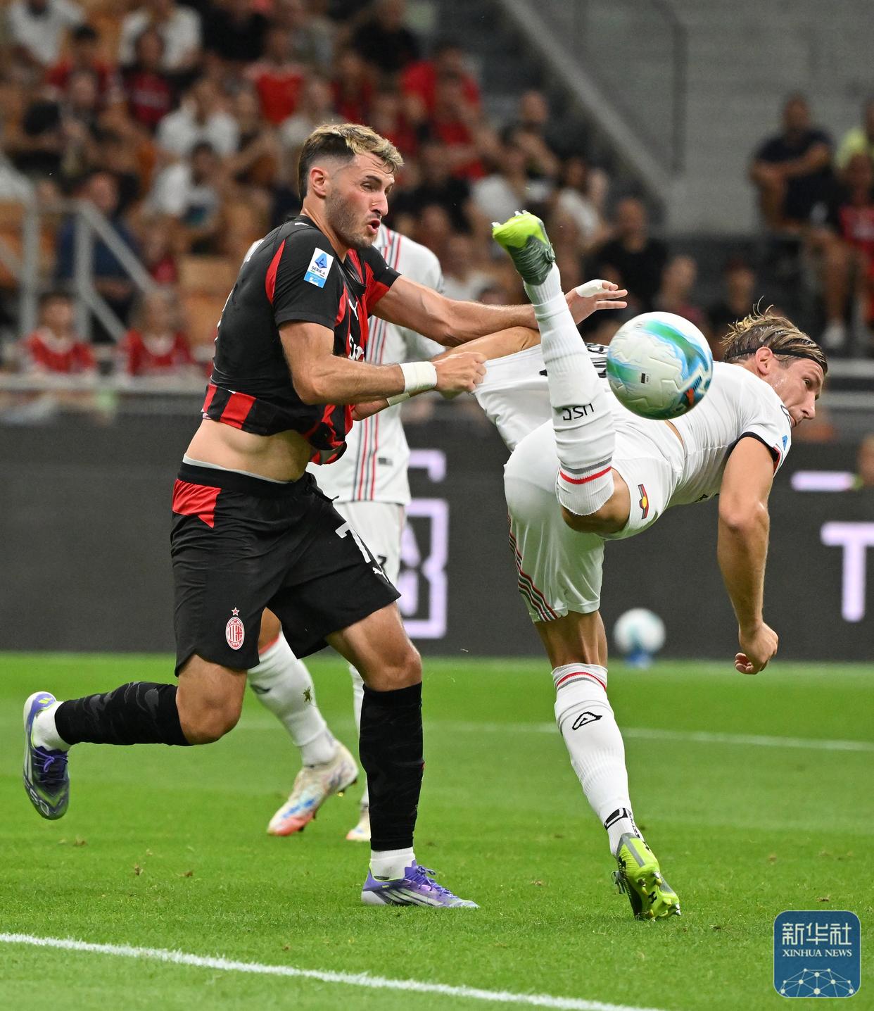 意甲转会期走向成谜；AC米兰状态回暖；压力陡增；临场指挥获称赞(ac米兰最新转会新闻)